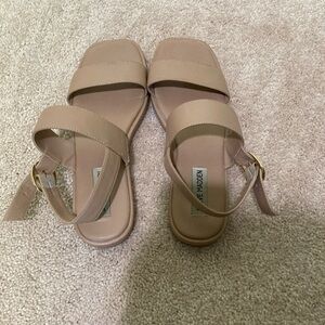 Size seven pinkish nude sandals. Steve Madden